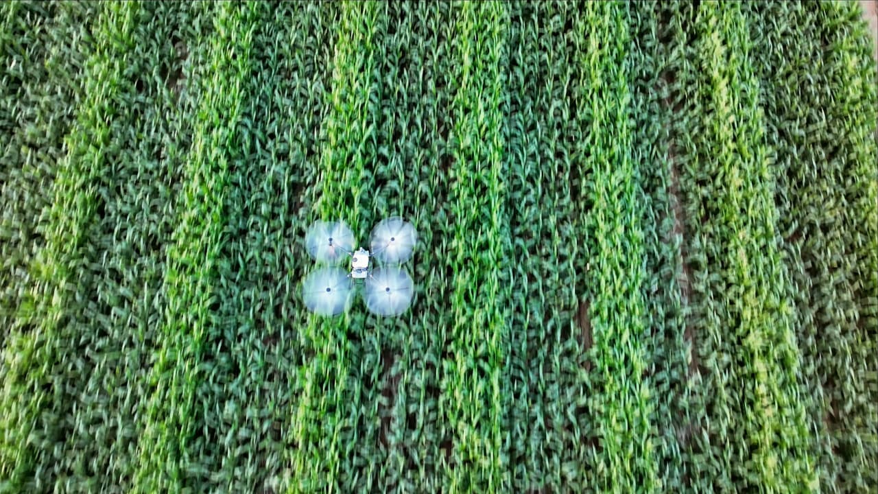 Relatório da DJI Agriculture mostra 400 mil drones em operação no mundo